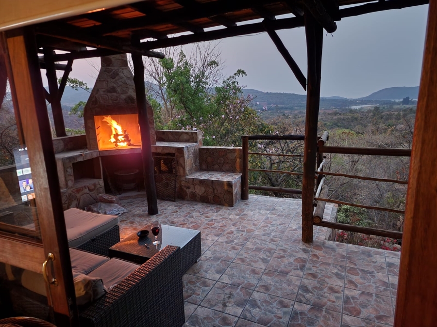 2 Bedroom Property for Sale in Renosterfontein A H North West